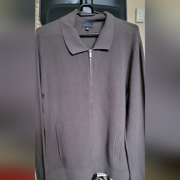 club Monaco mens sweater - Picture 2 of 3